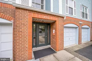 255 S Pickett St, Alexandria, VA 22304 - Photo 2