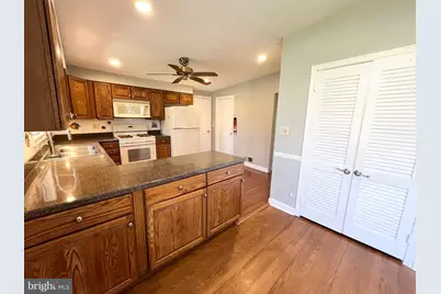 5650 Gary Avenue, Alexandria, VA 22311 - Photo 2