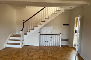 3216 Gunston Rd, Alexandria, VA 22302 - Photo 6