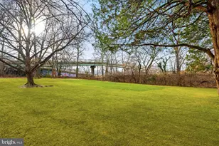 1439 Martha Custis Dr, Alexandria, VA 22302 - Photo 40