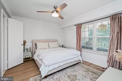 3315 Wyndham Circle #2222, Alexandria, VA 22302 - Photo 10