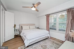 3315 Wyndham Cir, Alexandria, VA 22302 - Photo 10