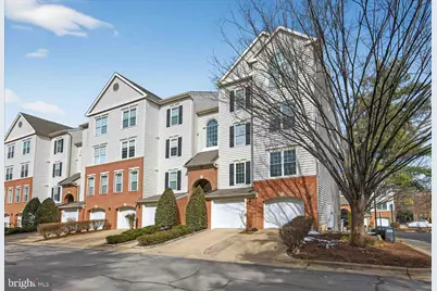 4667 Longstreet Lane #106, Alexandria, VA 22311 - Photo 1