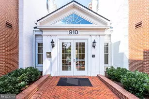 910 Powhatan St, Alexandria, VA 22314 - Photo 4