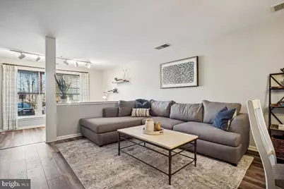 244 S Reynolds Street #109, Alexandria, VA 22304 - Photo 6