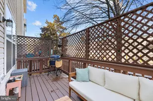 381 Livermore Ln, Alexandria, VA 22304 - Photo 28