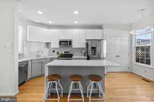 381 Livermore Ln, Alexandria, VA 22304 - Photo 16