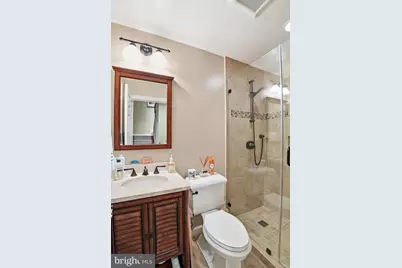 715 Hawkins Way, Alexandria, VA 22314 - Photo 30