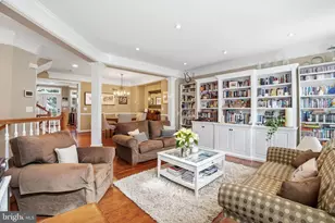 715 Hawkins Way, Alexandria, VA 22314 - Photo 6