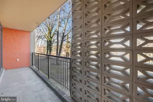 8 S Van Dorn St, Alexandria, VA 22304 - Photo 28