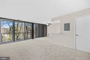 8 S Van Dorn St, Alexandria, VA 22304 - Photo 14