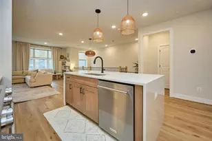 4937 Eisenhower Ave, Alexandria, VA 22304 - Photo 18