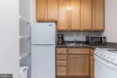 801 N Pitt Street #411, Alexandria, VA 22314 - Photo 8