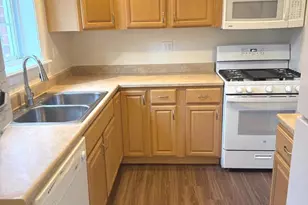 3314 Coryell Ln, Alexandria, VA 22302 - Photo 2