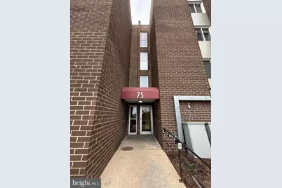 75 S Reynolds Street #108, Alexandria, VA 22304 - Photo 2