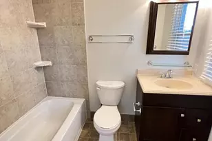 2 Groves Ave, Alexandria, VA 22305 - Photo 10