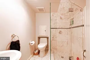 113-115 Lee Street S, Alexandria, VA 22314 - Photo 40