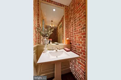 113-115 Lee Street S, Alexandria, VA 22314 - Photo 18