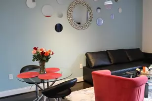 1111 Oronoco St, Alexandria, VA 22314 - Photo 2