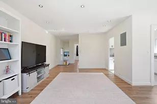 3233 Martha Custis Dr, Alexandria, VA 22302 - Photo 10