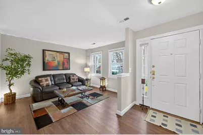 904 Harrison Circle, Alexandria, VA 22304 - Photo 6