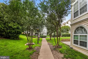 4551 Strutfield Ln, Alexandria, VA 22311 - Photo 30