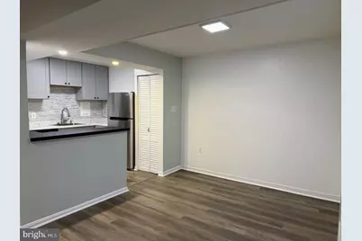 30 Canterbury Square #101, Alexandria, VA 22304 - Photo 4