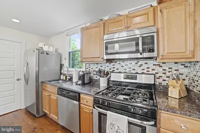 102 E Linden Street, Alexandria, VA 22301 - Photo 16