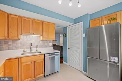 560 N West Street, Alexandria, VA 22314 - Photo 14