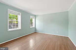 1405 E Abingdon Dr, Alexandria, VA 22314 - Photo 12