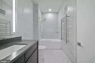 625 Slaters Ln, Alexandria, VA 22314 - Photo 32