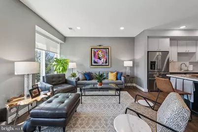 625 Slaters Lane #304, Alexandria, VA 22314 - Photo 2