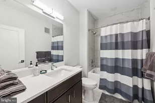 625 Slaters Ln, Alexandria, VA 22314 - Photo 14