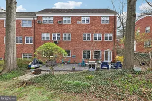 1256 Martha Custis Dr, Alexandria, VA 22302 - Photo 24