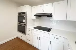 307 Yoakum Pkwy, Alexandria, VA 22304 - Photo 10