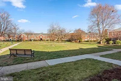 9 Auburn Court #C, Alexandria, VA 22305 - Photo 12
