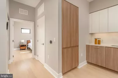 701 Swann Avenue #606, Alexandria, VA 22301 - Photo 18