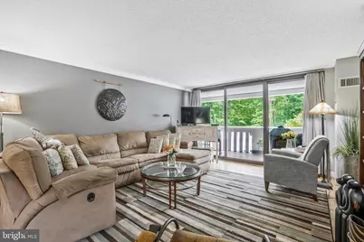 6101 Edsall Road #302, Alexandria, VA 22304 - Photo 4