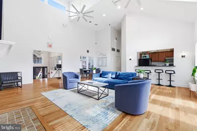 3306 Wyndham Circle #326, Alexandria, VA 22302 - Photo 18