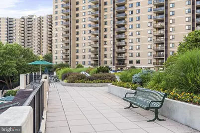 203 Yoakum Parkway #410, Alexandria, VA 22304 - Photo 46