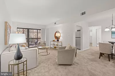 236 W Taylor Run Parkway #3, Alexandria, VA 22314 - Photo 2