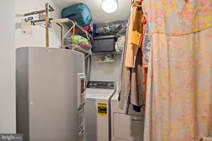 608 S Pitt St, Alexandria, VA 22314 - Photo 26