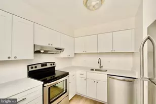 6145-J Edsall Rd, Alexandria, VA 22304 - Photo 10