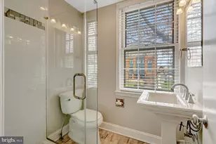 916 Pendleton St, Alexandria, VA 22314 - Photo 32