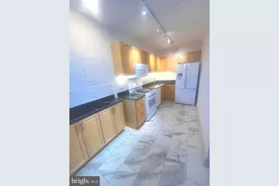 715 S Washington Street S #C-32, Alexandria, VA 22314 - Photo 2