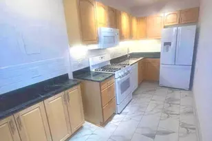 715 S Washington Street S, Alexandria, VA 22314 - Photo 2