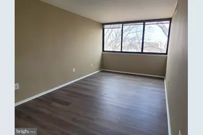 8 S Van Dorn Street #401, Alexandria, VA 22304 - Photo 10