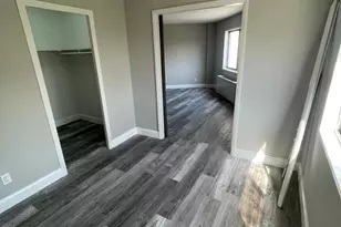 5340 Holmes Run Pkwy, Alexandria, VA 22304 - Photo 4