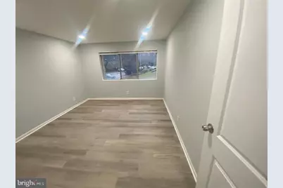 5801 Quantrell Avenue #L9, Alexandria, VA 22312 - Photo 8