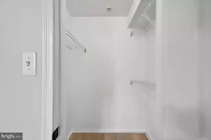 3313 Wyndham Cir, Alexandria, VA 22302 - Photo 22